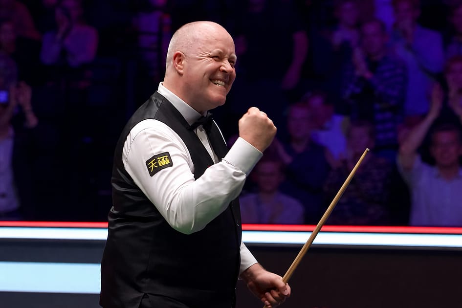 John Higgins juhli Masters-finaalipaikkaa dramaattisen voiton jälkeen John Higgins juhli voittoa Judd Trumpista Masters-turnauksen semifinaalissa